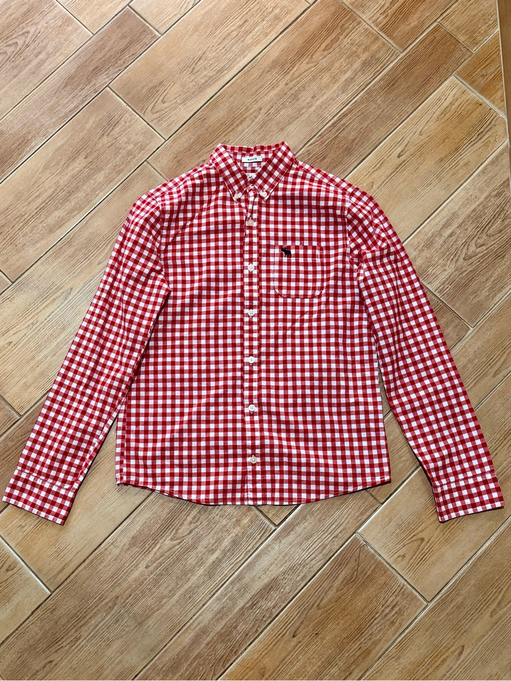Abercrombie Red and White Gingham Button-Down Shirt